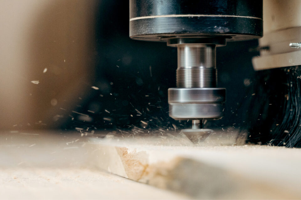 *In English* – Intro to the 3 Axis CNC mill